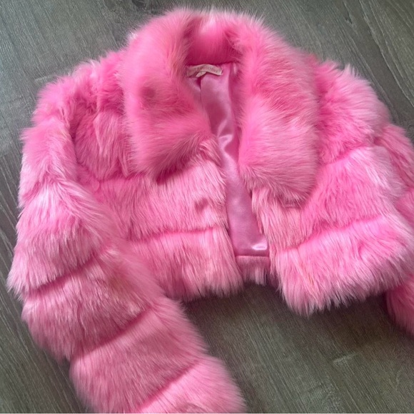 Bright pink fur crop jacket - Picture 3 of 4